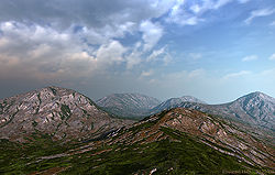 Fissured Hills