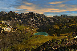 Lakelet in Mounts